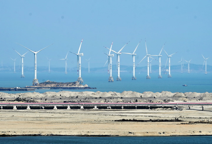 2021年3月9日，三峽福清興化灣海上風電場。新華社記者 林善傳 攝